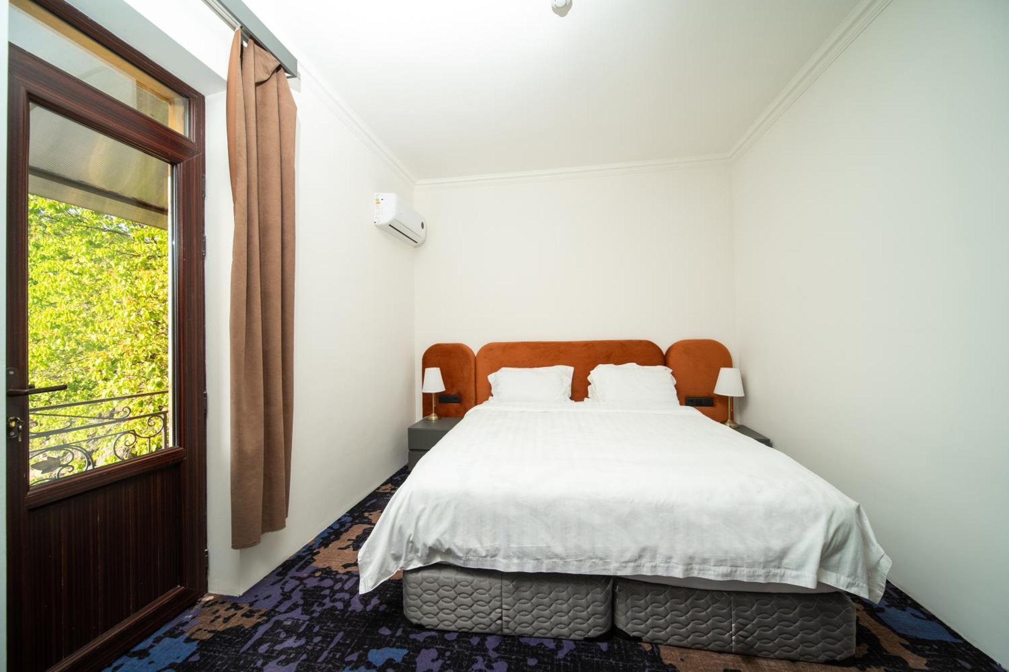 Kefilyan Family Hotel Sanain Exteriör bild