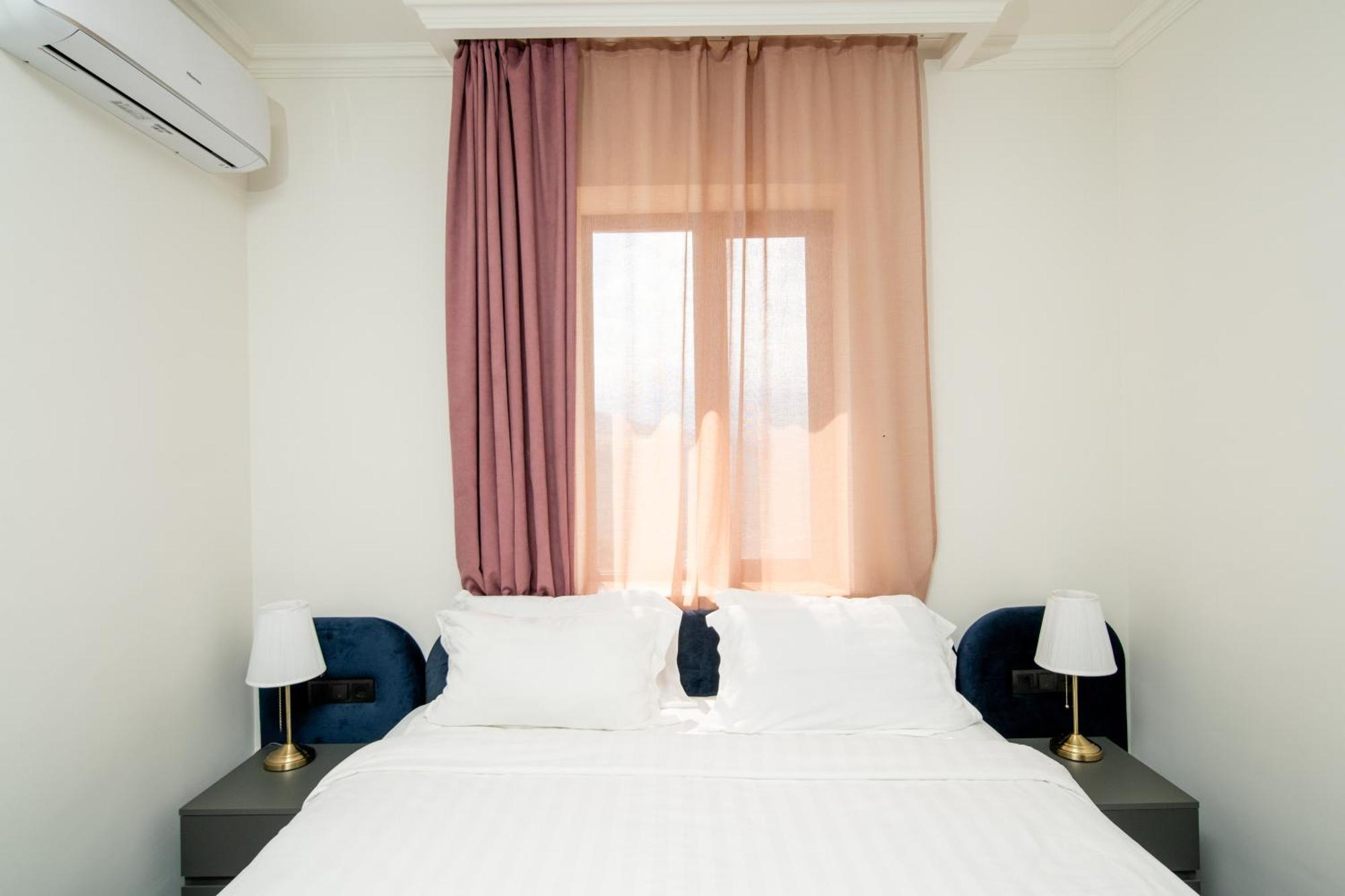 Kefilyan Family Hotel Sanain Exteriör bild