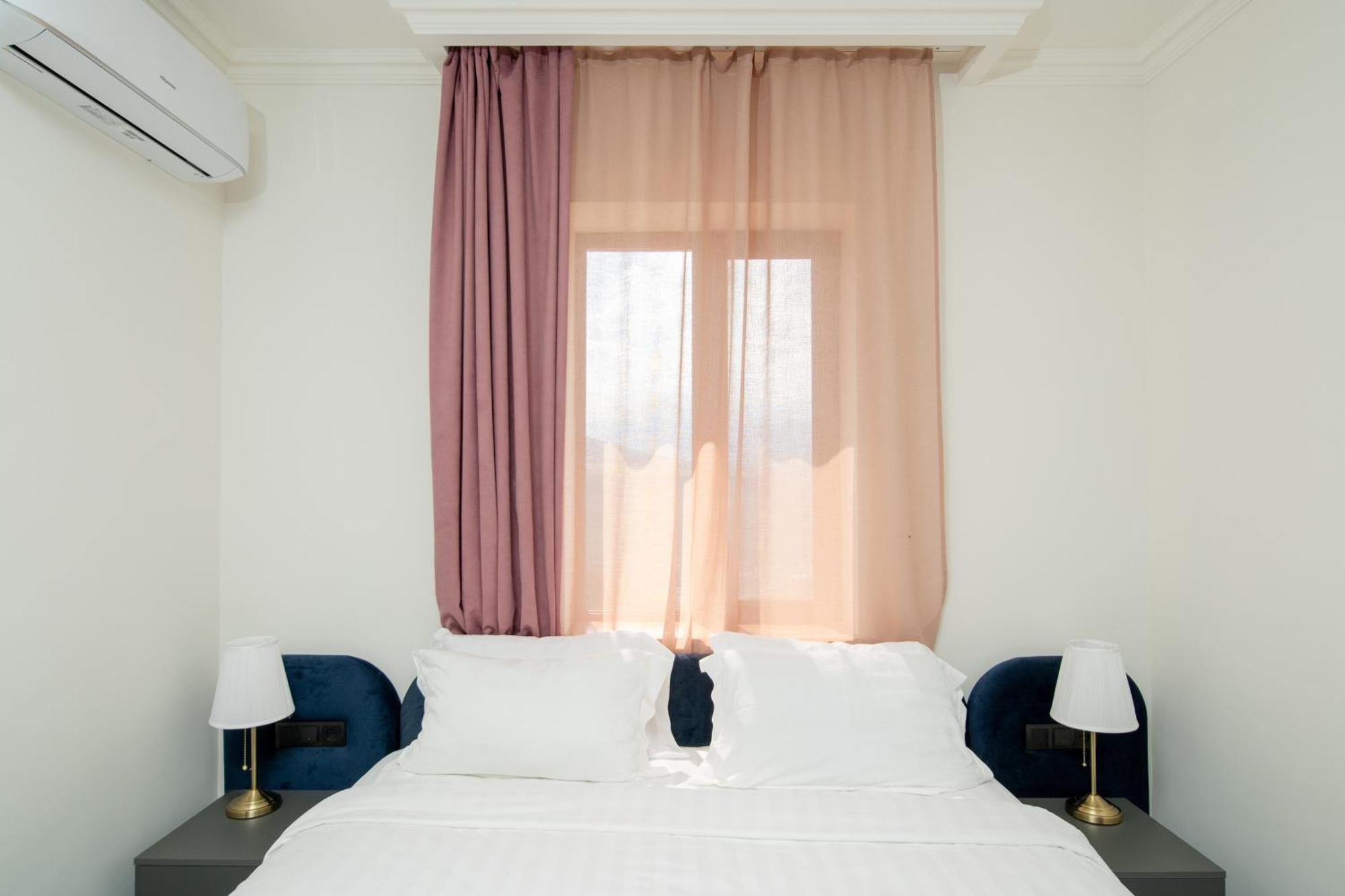 Kefilyan Family Hotel Sanain Exteriör bild
