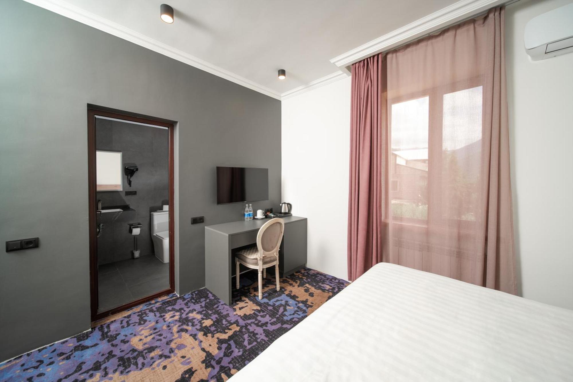 Kefilyan Family Hotel Sanain Exteriör bild