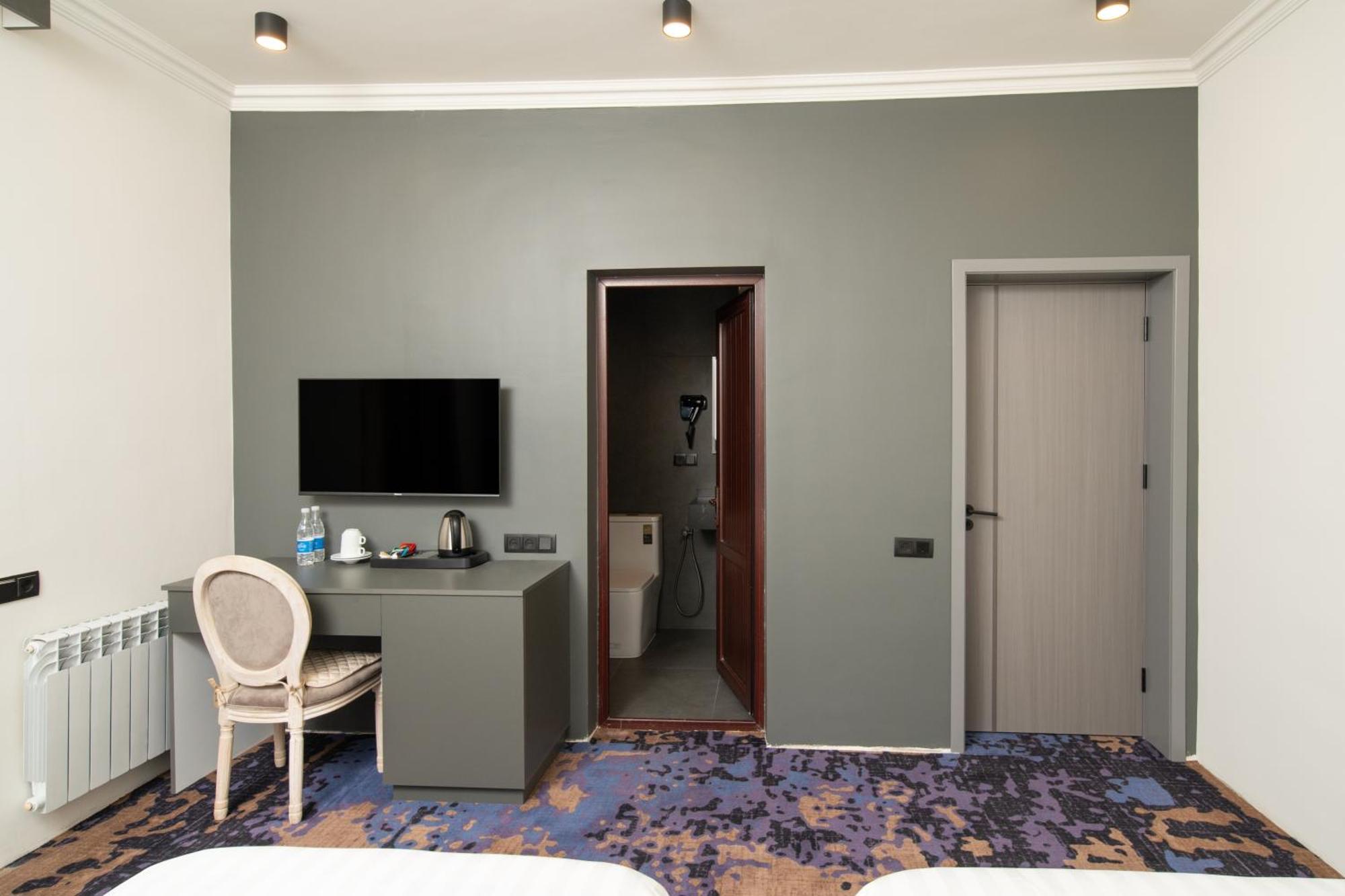 Kefilyan Family Hotel Sanain Exteriör bild